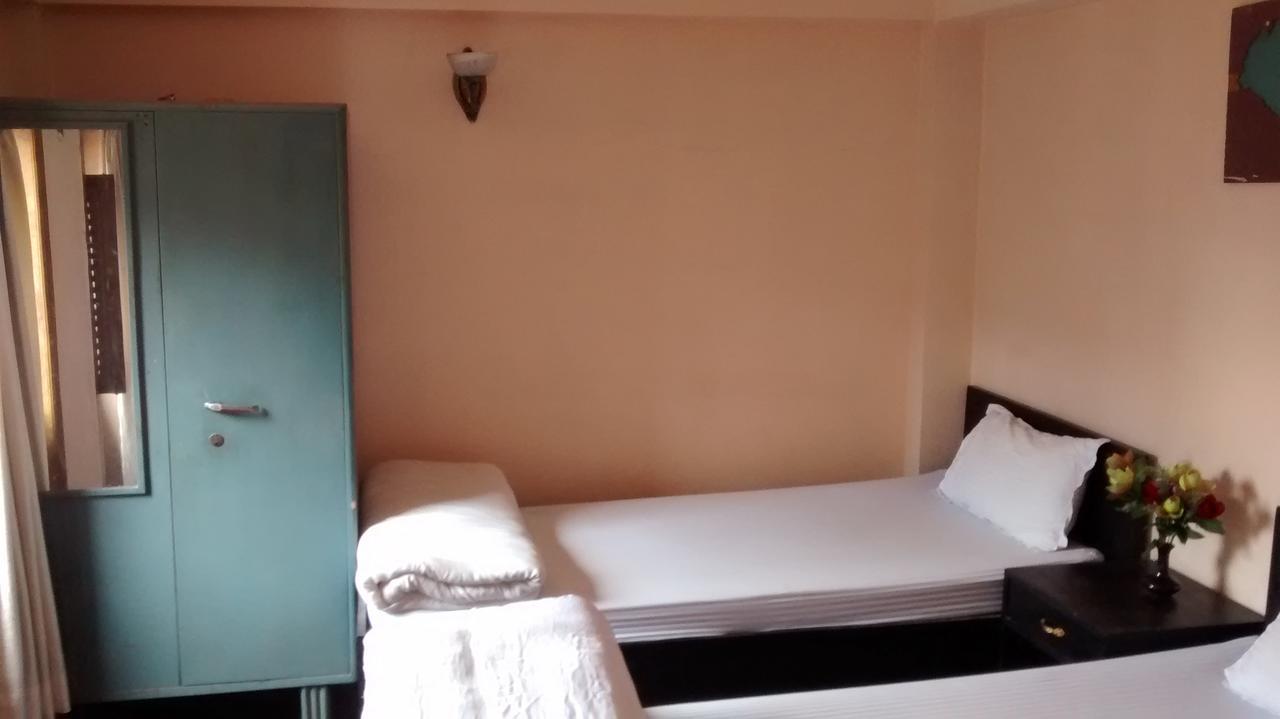 Bhatgoan Moonlight Guest House מראה חיצוני תמונה