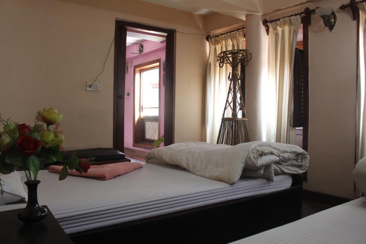 Bhatgoan Moonlight Guest House מראה חיצוני תמונה